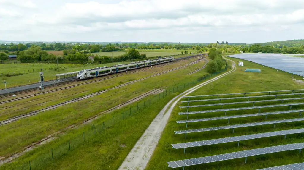 Sncf Surdon Mai2023©photo911