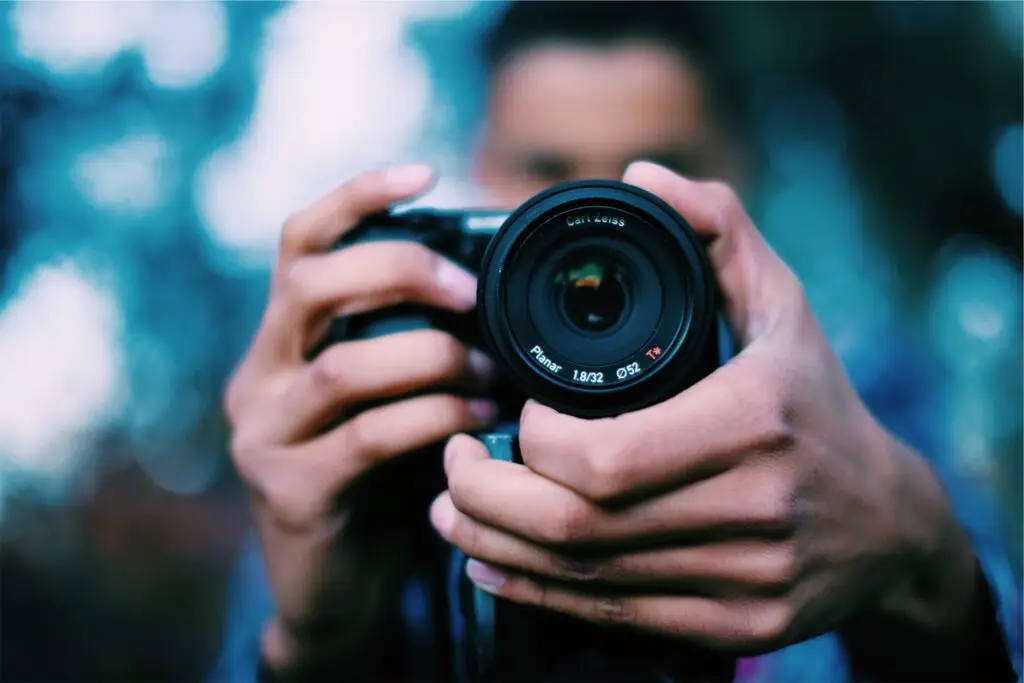Hand camera photography photographer slr lens 1079029 pxhere.com